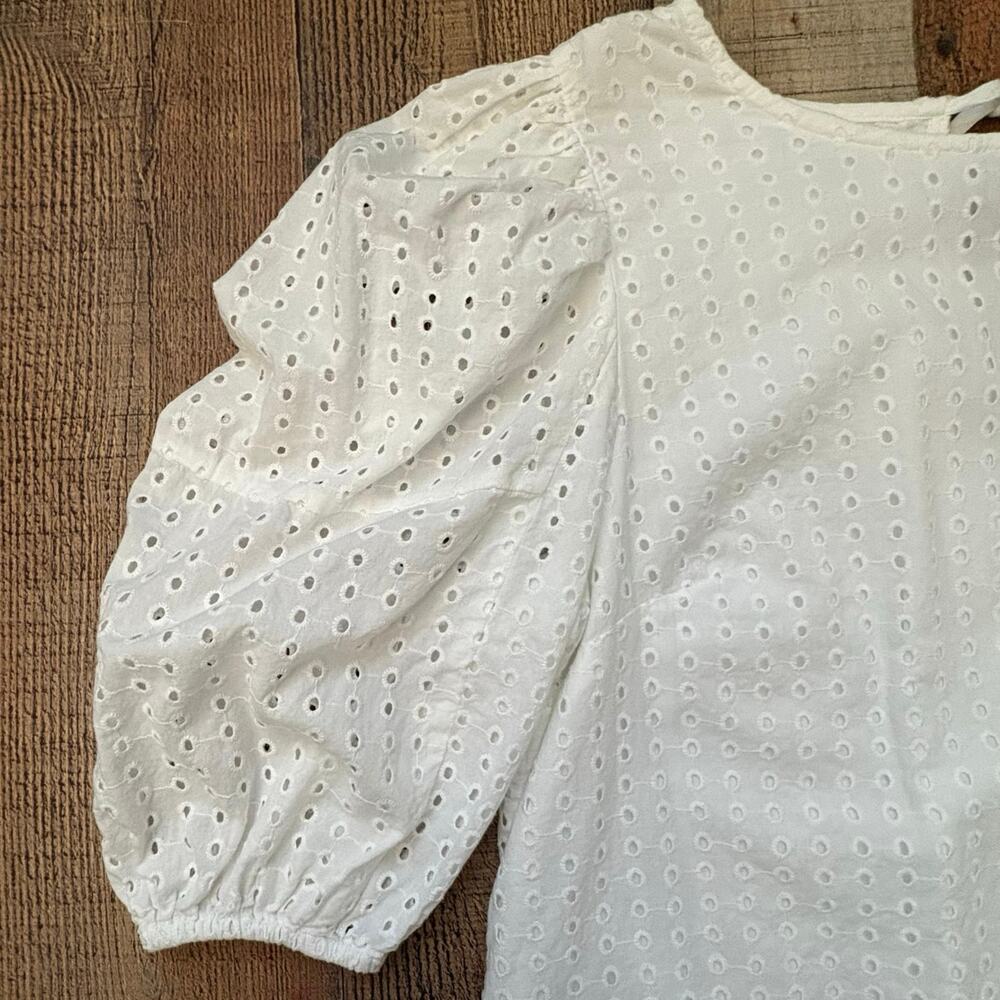 A New Day White Eyelet Lace Puff Sleeve Top Cotton Lined Cottagecore Women’s M - Picture 3 of 5